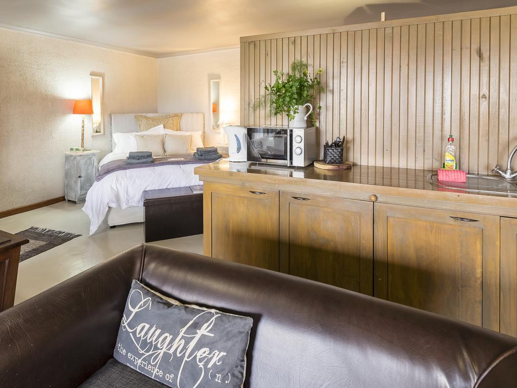 Waterside On Le Bonheur Apartment Simondium Luaran gambar